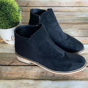 Seven 7 Black Cisco Kid Ankle Booties Size 8